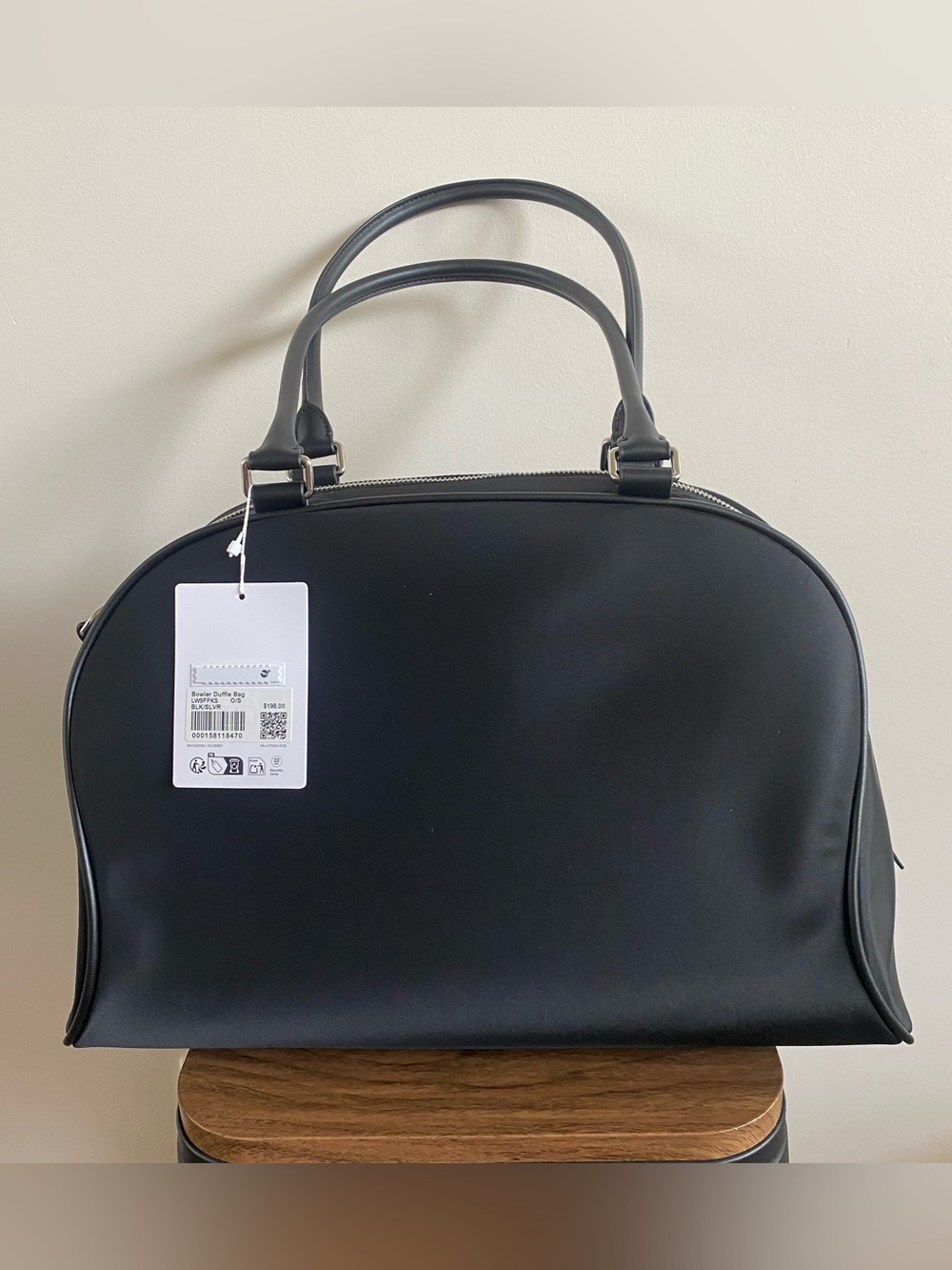 lululemon athletica Bowler Duffle Bag 17L Black Silver - Picture 4 of 13